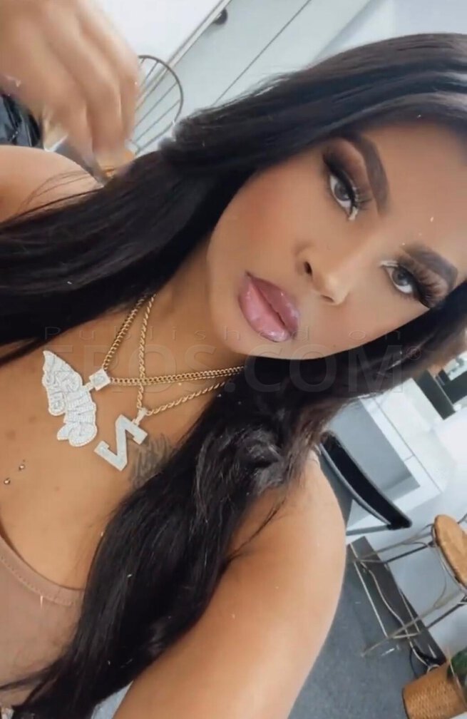 Zoey Reyes