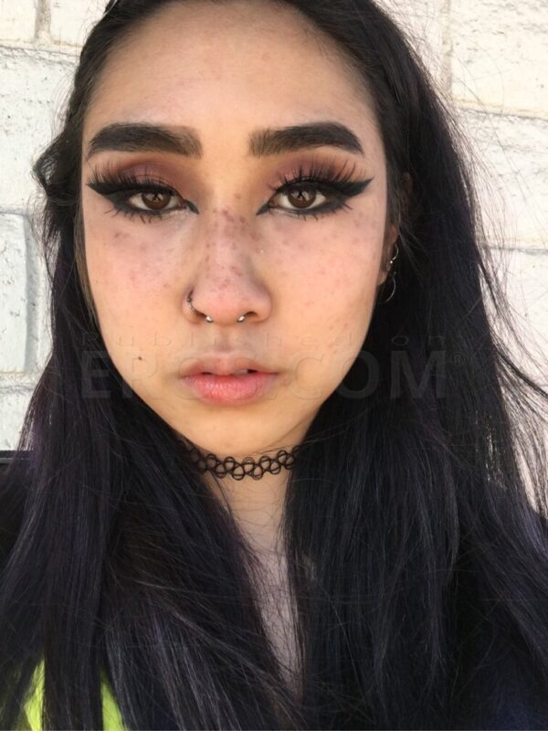 Eva Yi