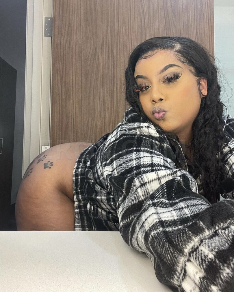 KallyXo, photo 5 of 7
