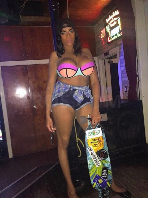 TS Alyssa Moore