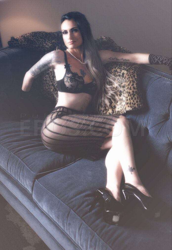 Best Kept Secretary, photo 2 of 4