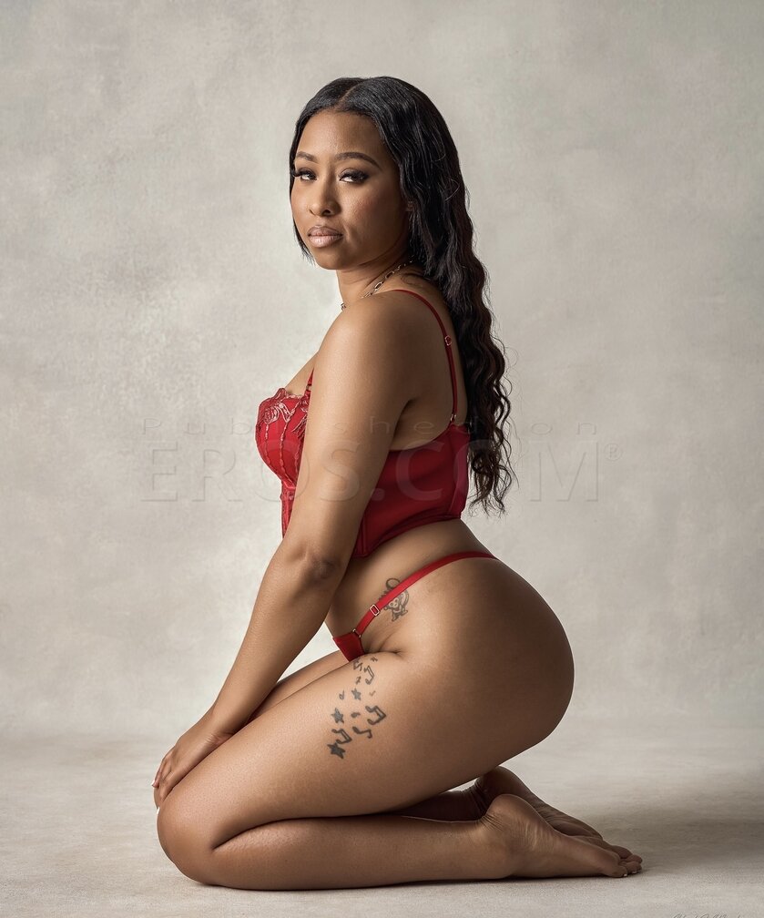 Mariah Sweets, photo 4 of 6