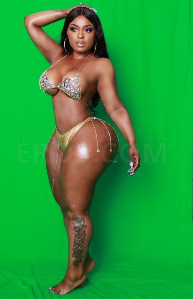 Mizz Jada Thyck, photo 3 of 10