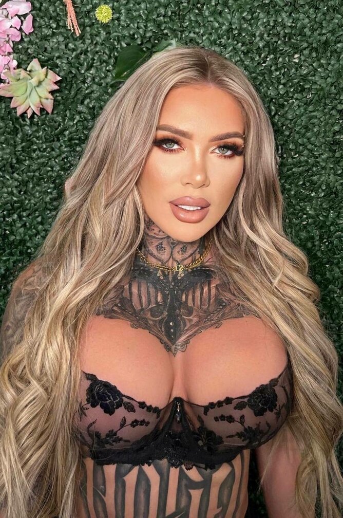 Christina Savoy