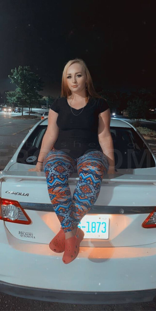 Amanda Marie, photo 2 of 8