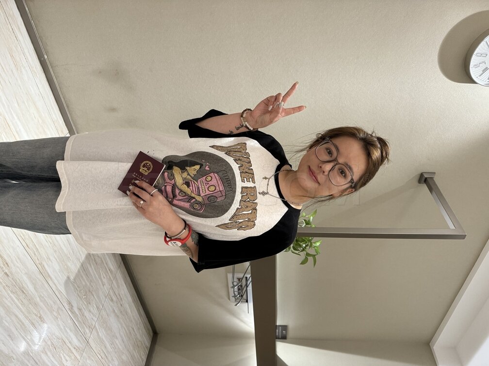 Cute Asian Mia