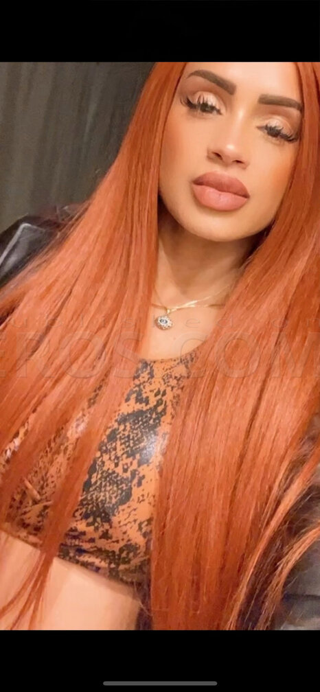 Chloe Crimson