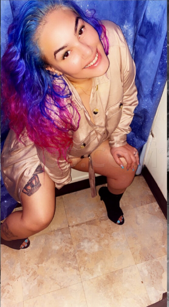 Foreign Goddess, photo 2 of 2