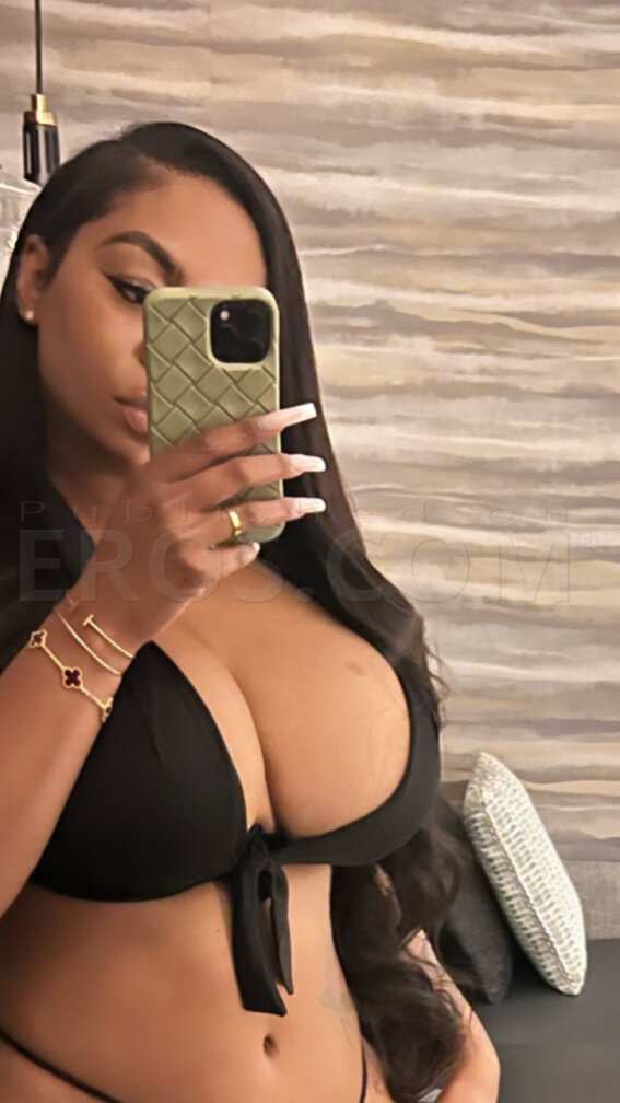Carmen Walker, photo 5 of 5