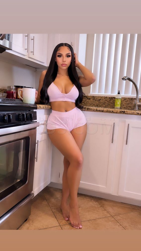 Jasmine, photo 2 of 15