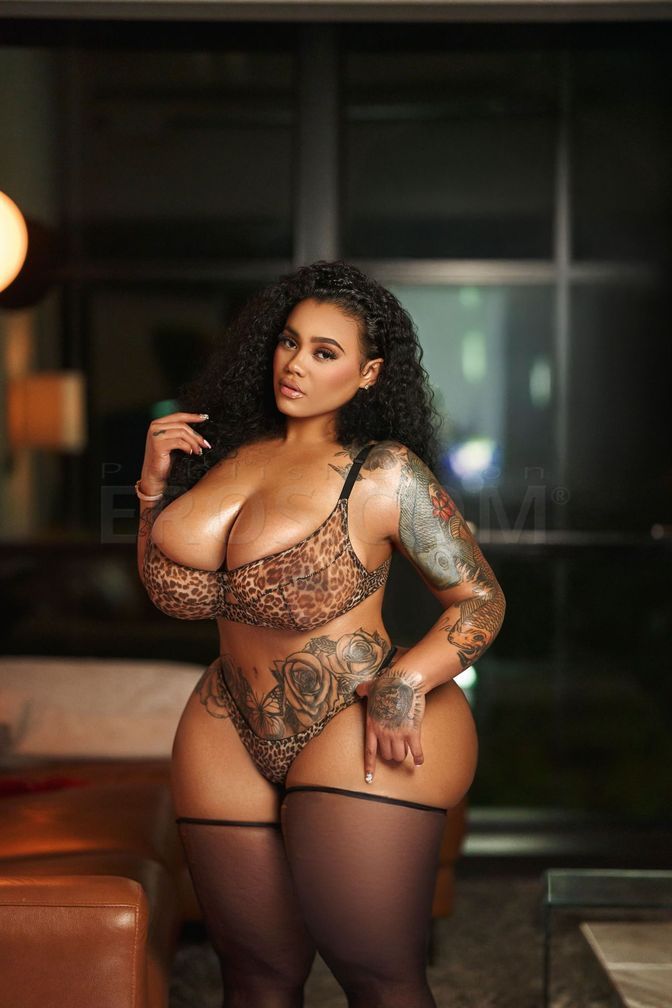 Suzy Marie, photo 3 of 13