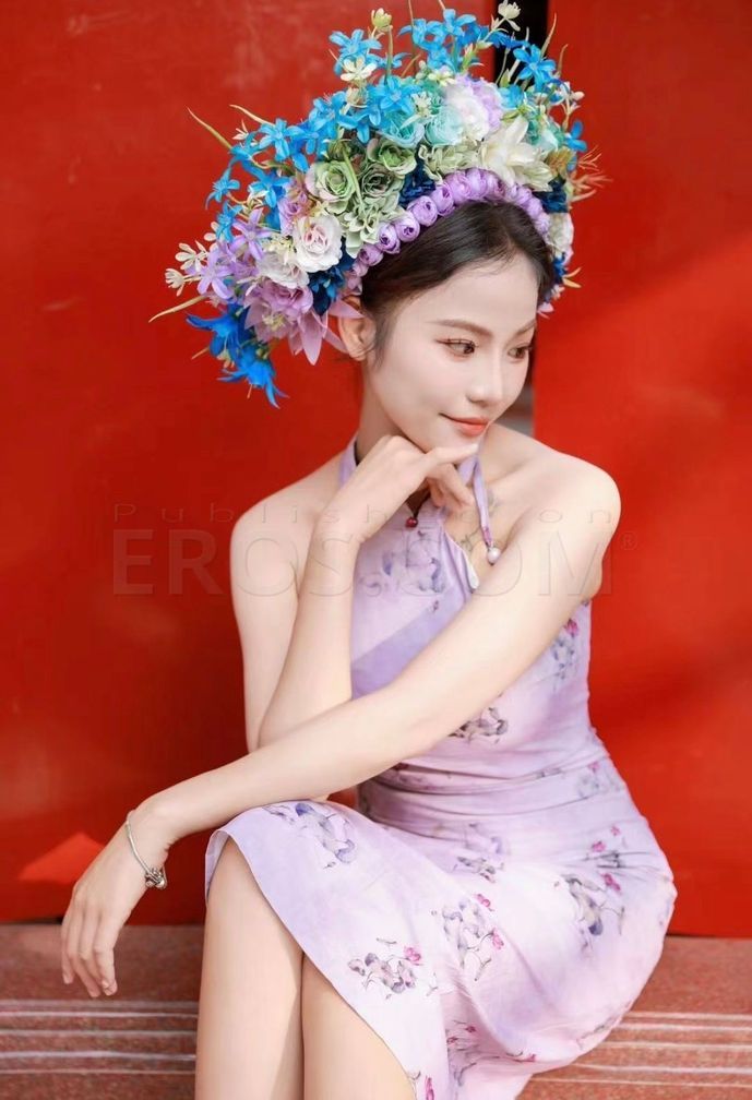 Cute Marry, photo 4 of 8